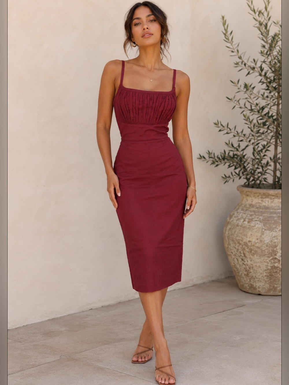 HEARTS & FOUND Bettie Dress in Burgundy (SMALL)